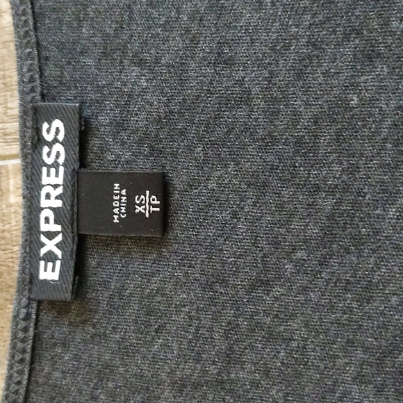 Express Tank Top - Picture 3 of 4